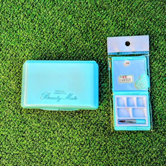Japanese VTG Retro Aqua Compact Makeup Mirror+Brush Palette Holder Case 2-pc Set - Picture 4 of 4
